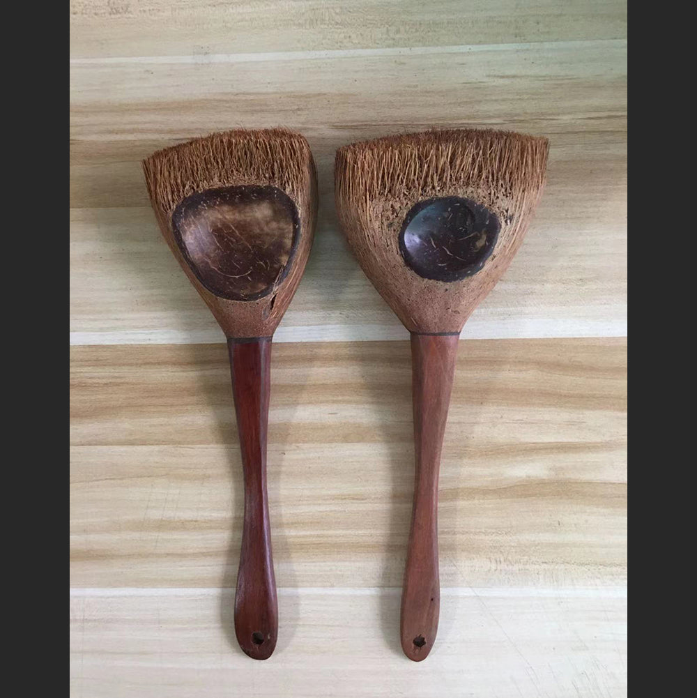 Coconut shell brush – Cosantaii
